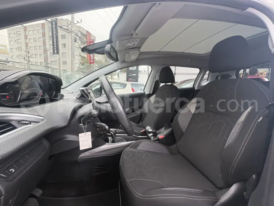 Foto 12 de Peugeot 2008 ACT