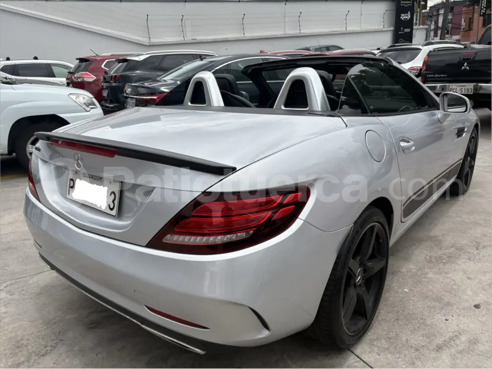 Foto 4 de Mercedes Benz SLC 200 AMG LINE