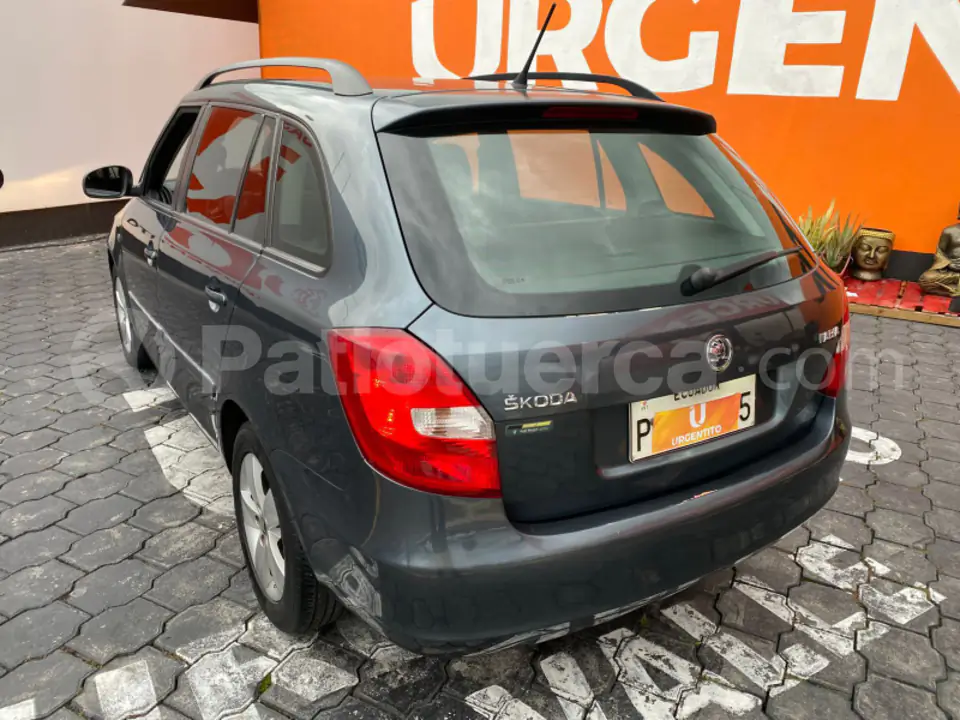 Foto 7 de Skoda FABIA A05