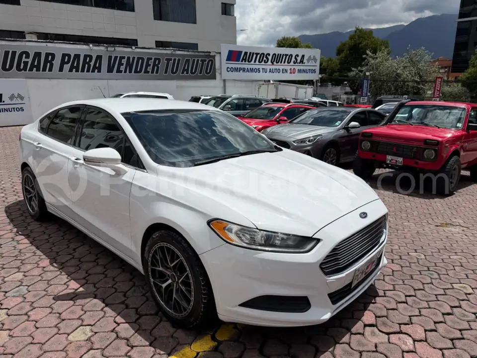 Foto 1 de Ford Fusion