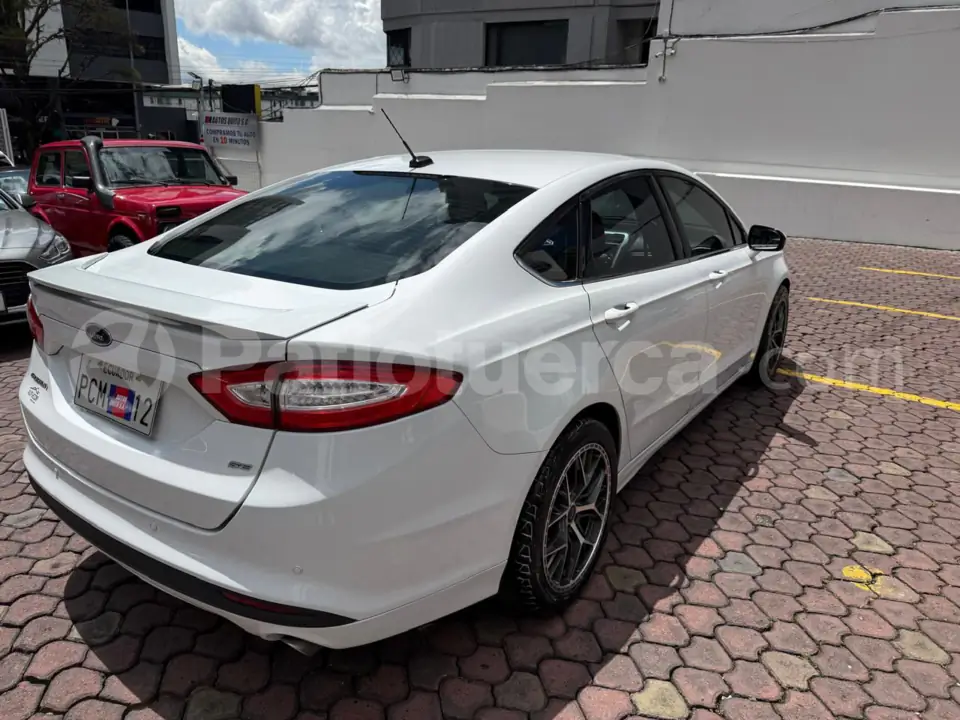 Foto 3 de Ford Fusion