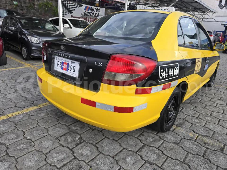Foto 6 de Kia Rio Stylus