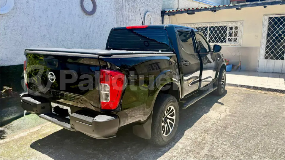 Foto 10 de Nissan Frontier SE