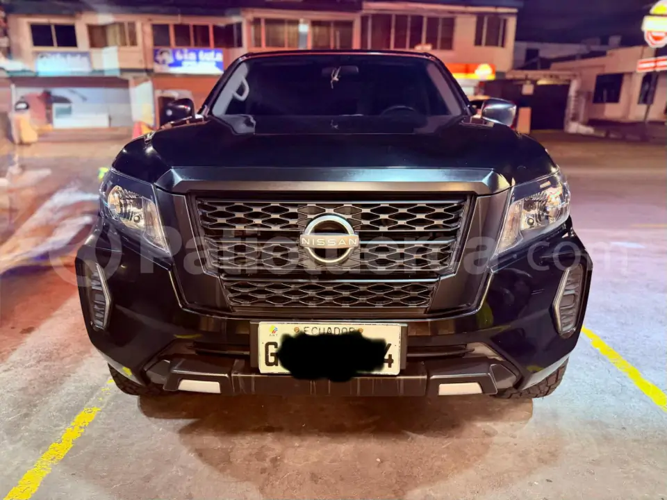 Foto 1 de Nissan Frontier SE