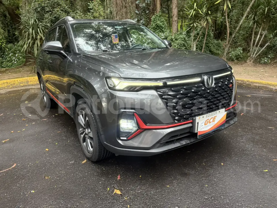 Foto 3 de Changan CS35 Plus