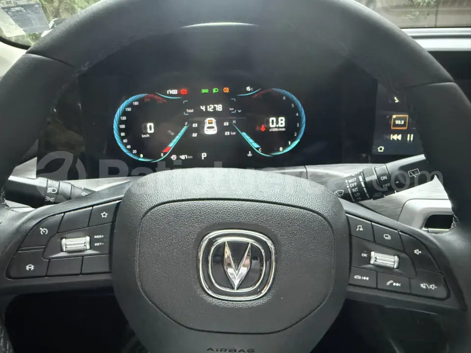 Foto 20 de Changan CS35 Plus