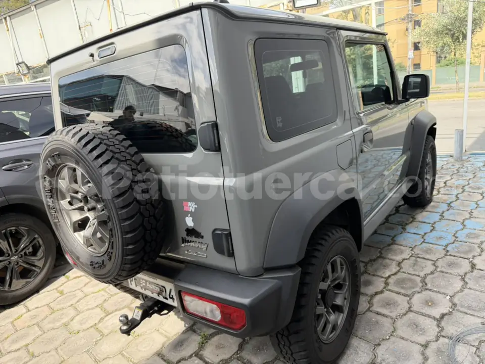 Foto 3 de Suzuki Jimny GLX