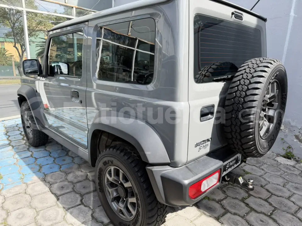 Foto 4 de Suzuki Jimny GLX