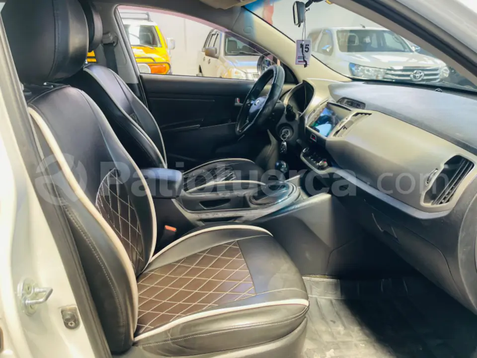 Foto 10 de Kia Sportage R