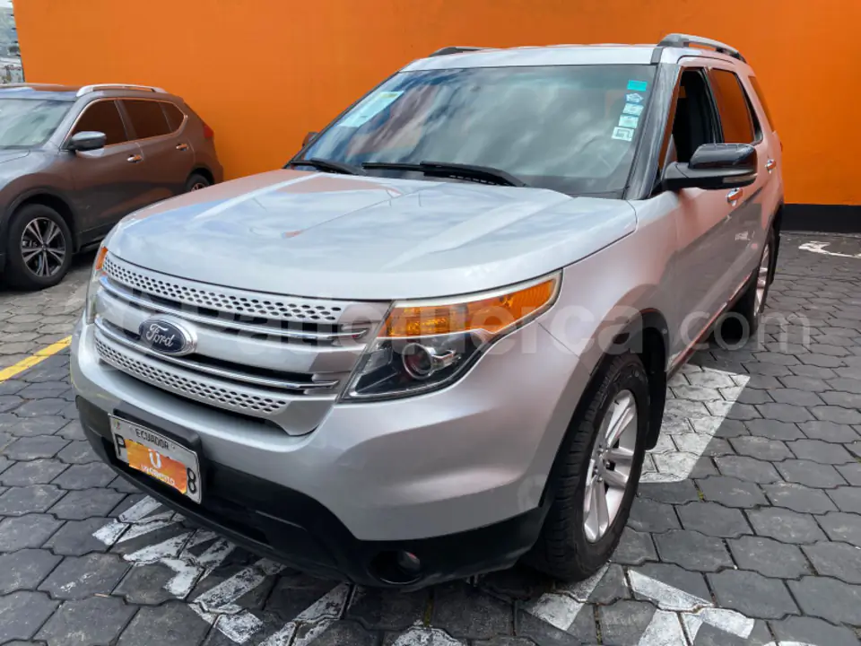 Foto 3 de Ford Explorer XLT