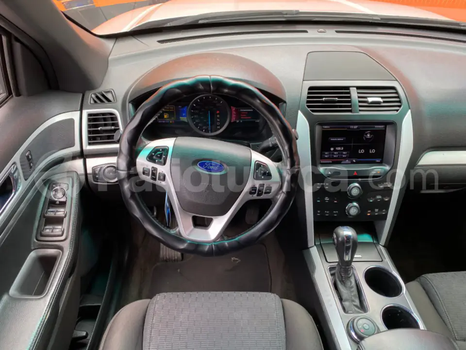 Foto 4 de Ford Explorer XLT