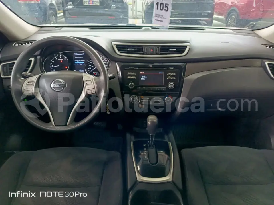 Foto 9 de Nissan XTRAIL SENSE