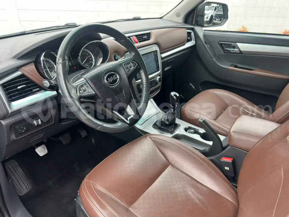 Foto 6 de JAC T8 LUXURY