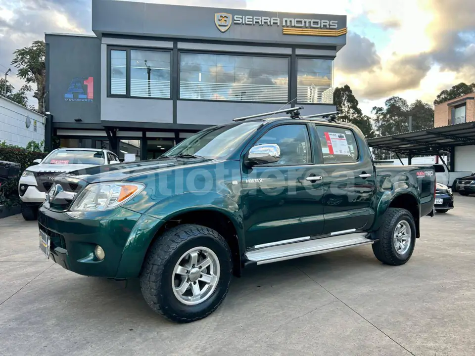 Foto 1 de Toyota Hilux