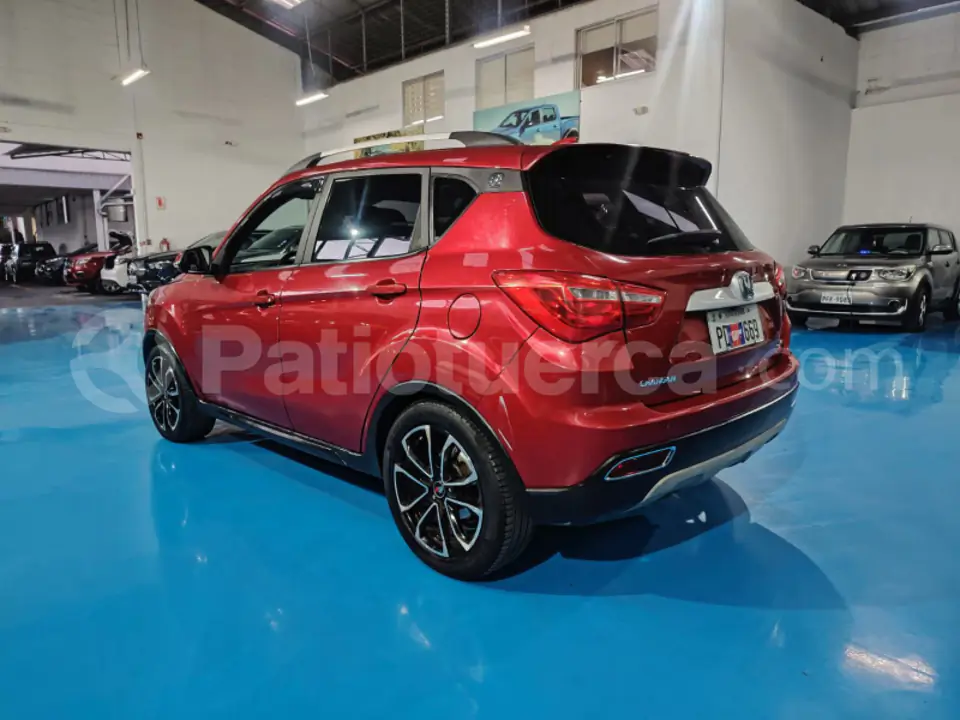 Foto 4 de Changan CS 35 Luxury