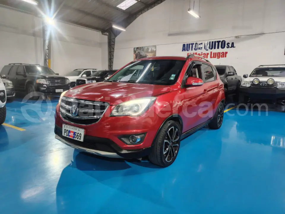 Foto 3 de Changan CS 35 Luxury