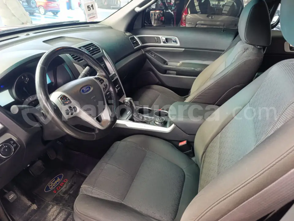 Foto 8 de Ford Explorer