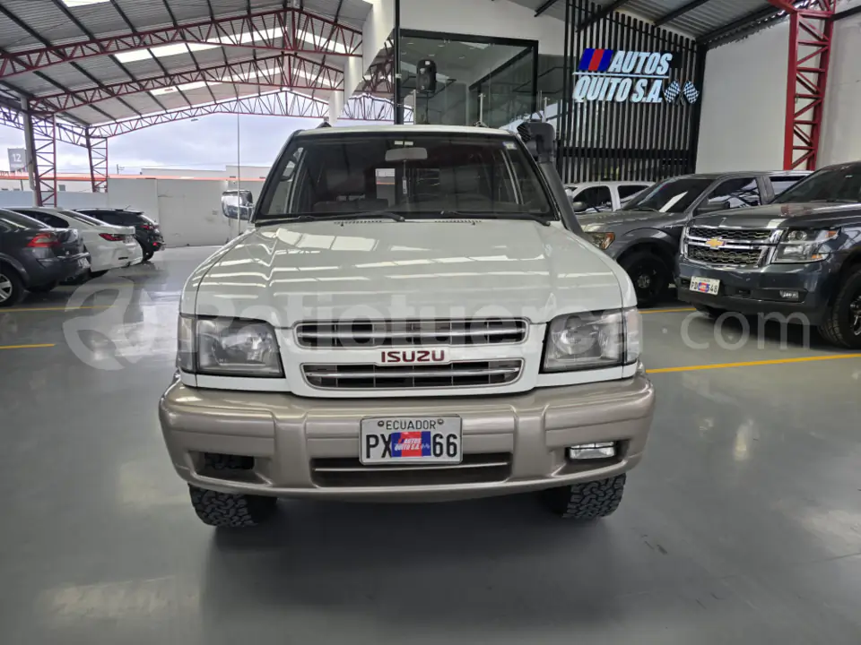 Foto 2 de Chevrolet Trooper 3P