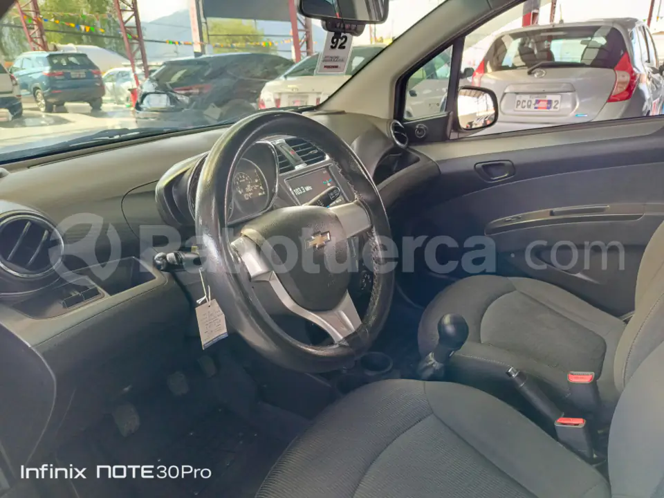Foto 8 de Chevrolet Spark GT