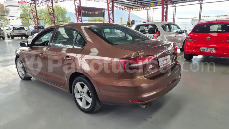 Foto 4 de Volkswagen Jetta