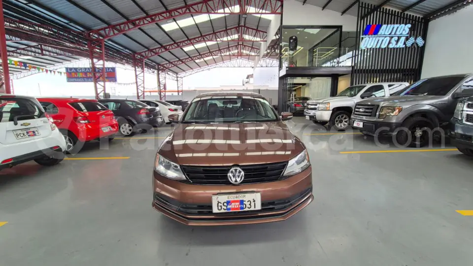 Foto 2 de Volkswagen Jetta