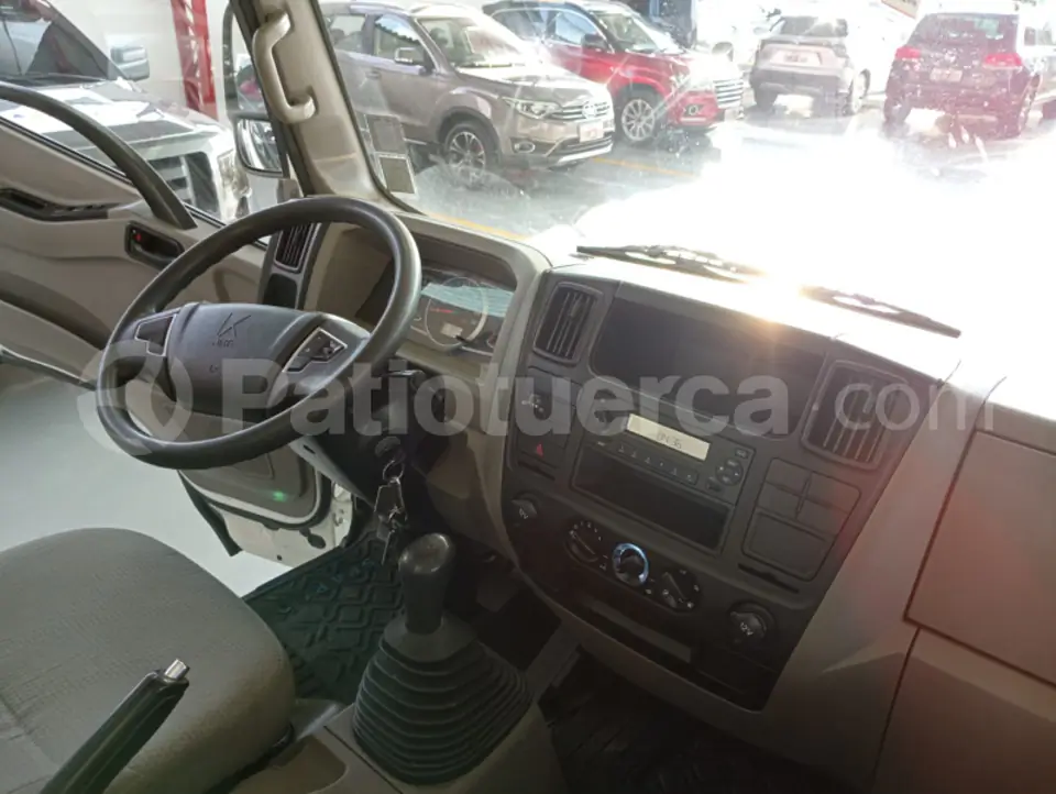 Foto 6 de JMC N720