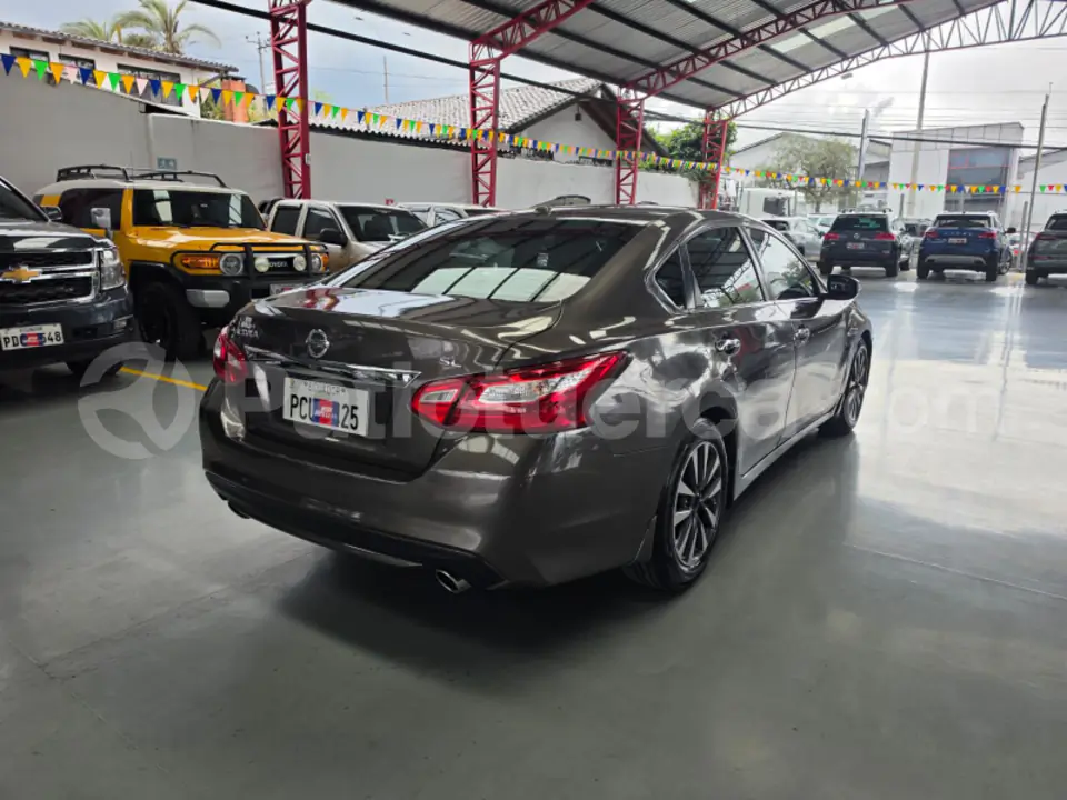 Foto 4 de Nissan Altima