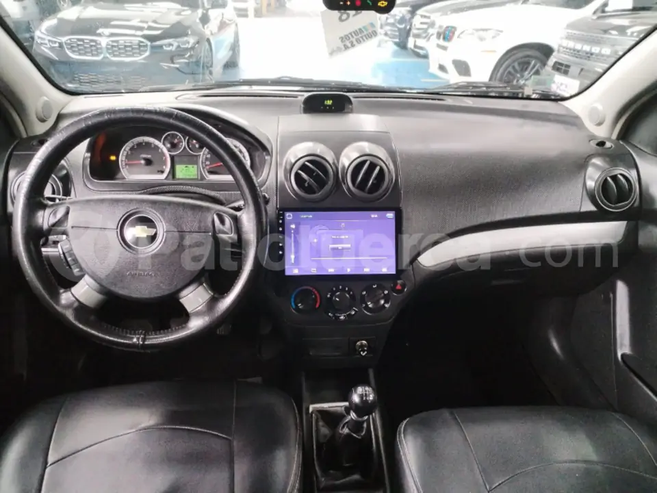 Foto 7 de Chevrolet Aveo Emotion GLS