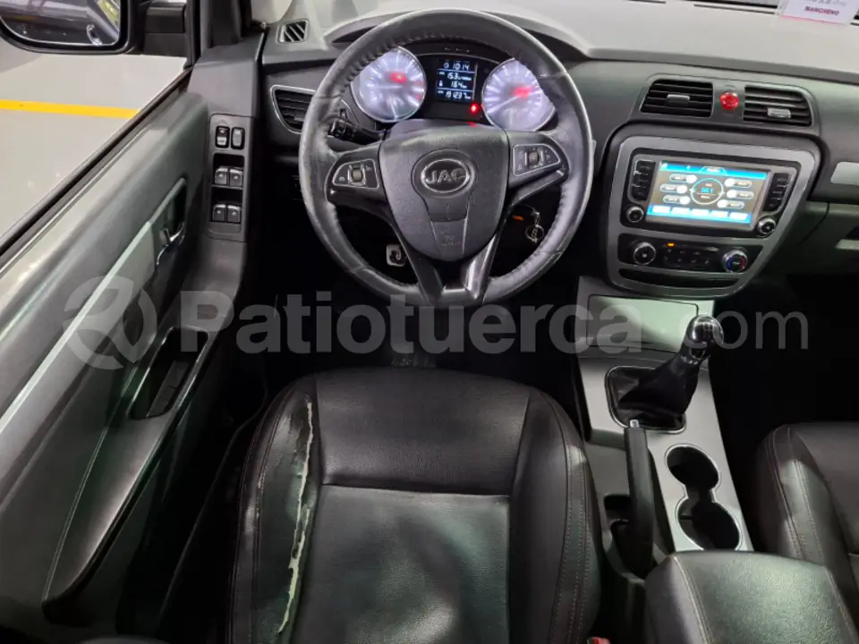 Foto 9 de JAC T6 LUXURY