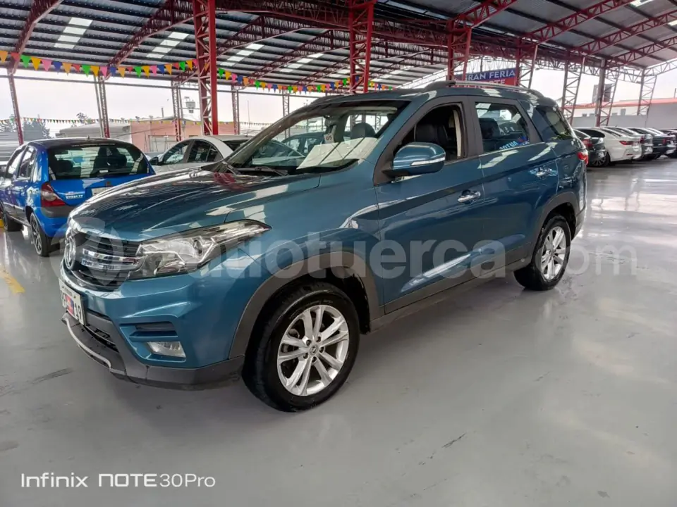 Foto 3 de DFSK GLORY 560