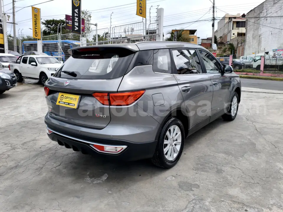 Foto 4 de VGV WEICHAI U70 LUXURY MT