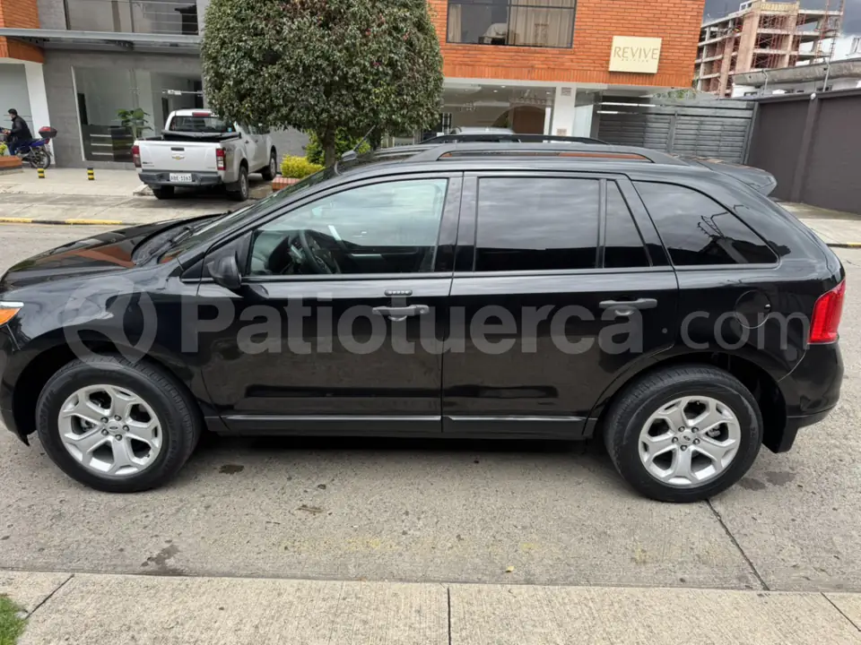 Foto 8 de Ford Edge