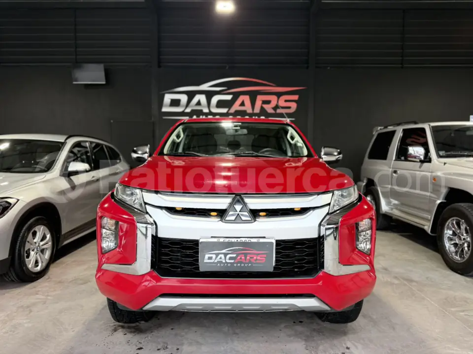 Foto 2 de Mitsubishi L200 HIRIDER