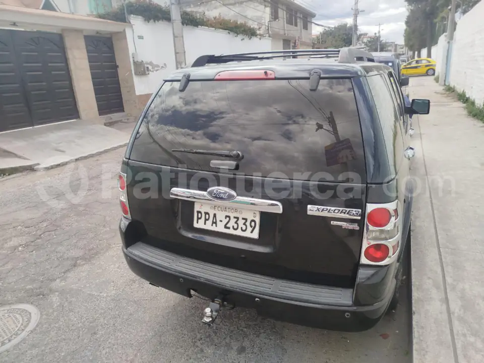 Foto 4 de Ford Explorer 5P