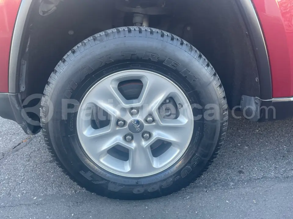 Foto 8 de Jeep Grand Cherokee Laredo