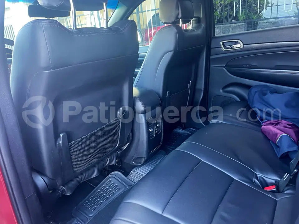 Foto 9 de Jeep Grand Cherokee Laredo