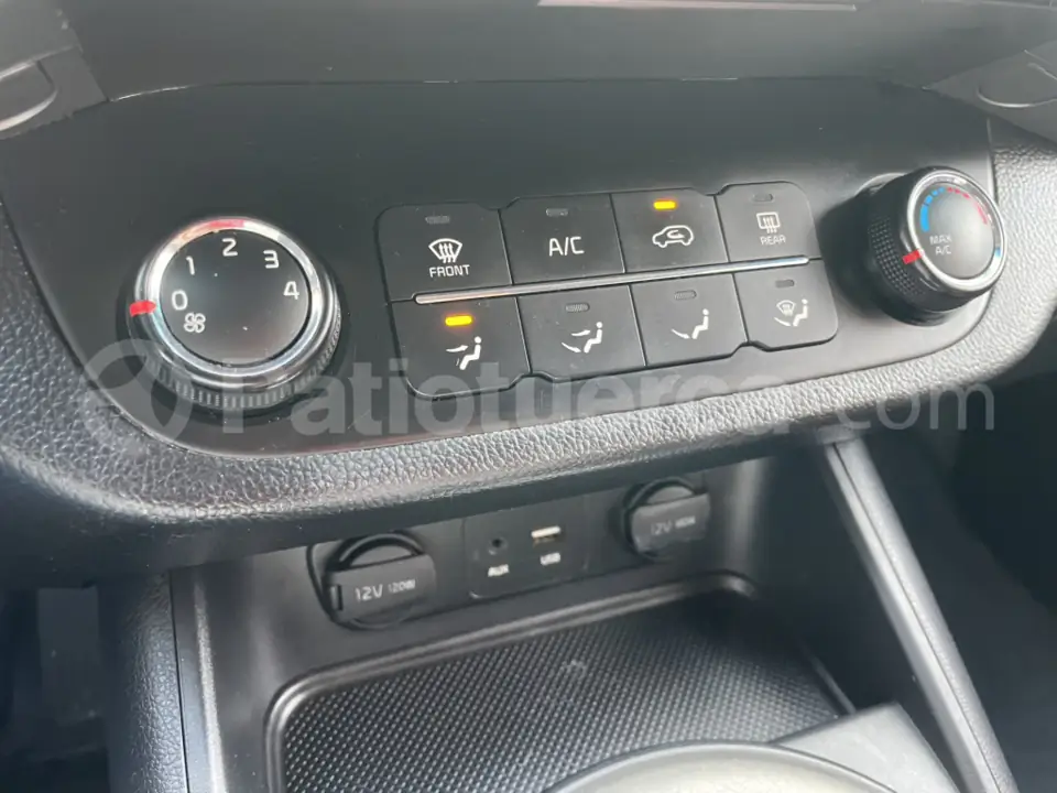 Foto 14 de Kia Sportage R