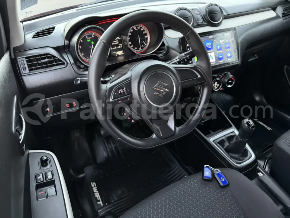 Foto 45 de Suzuki Swift