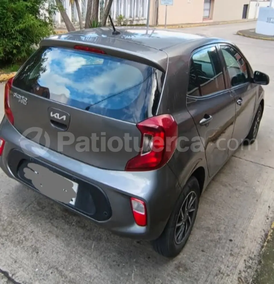 Foto 5 de Kia PICANTO LX