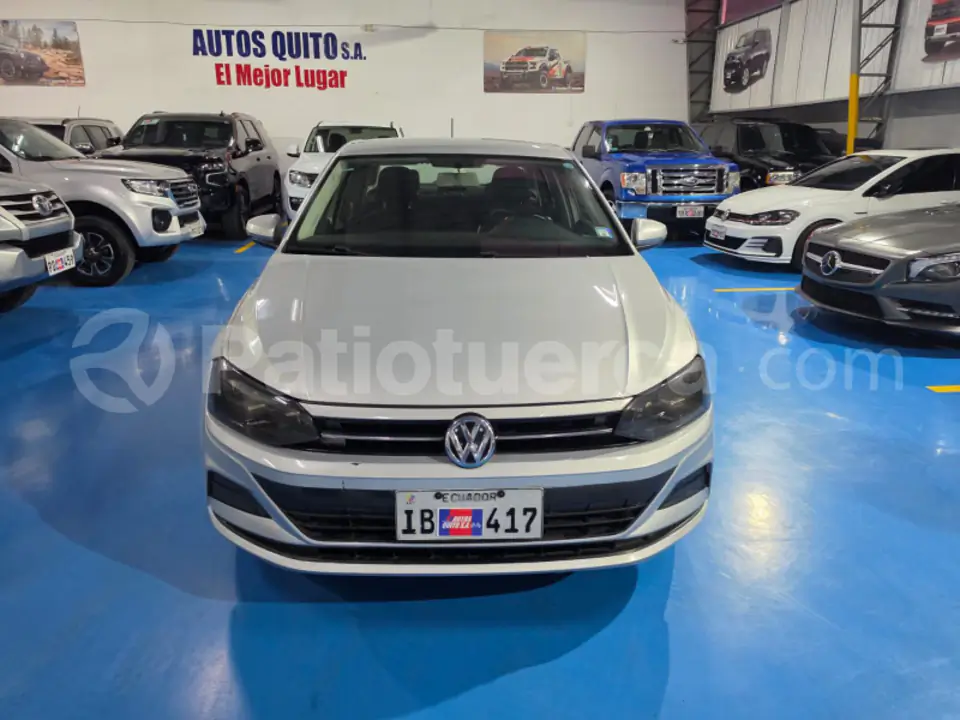 Foto 2 de Volkswagen Virtus