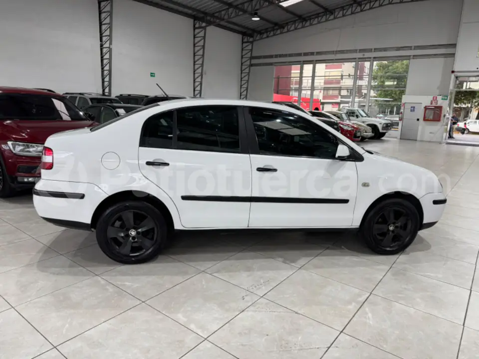 Foto 8 de Volkswagen Polo