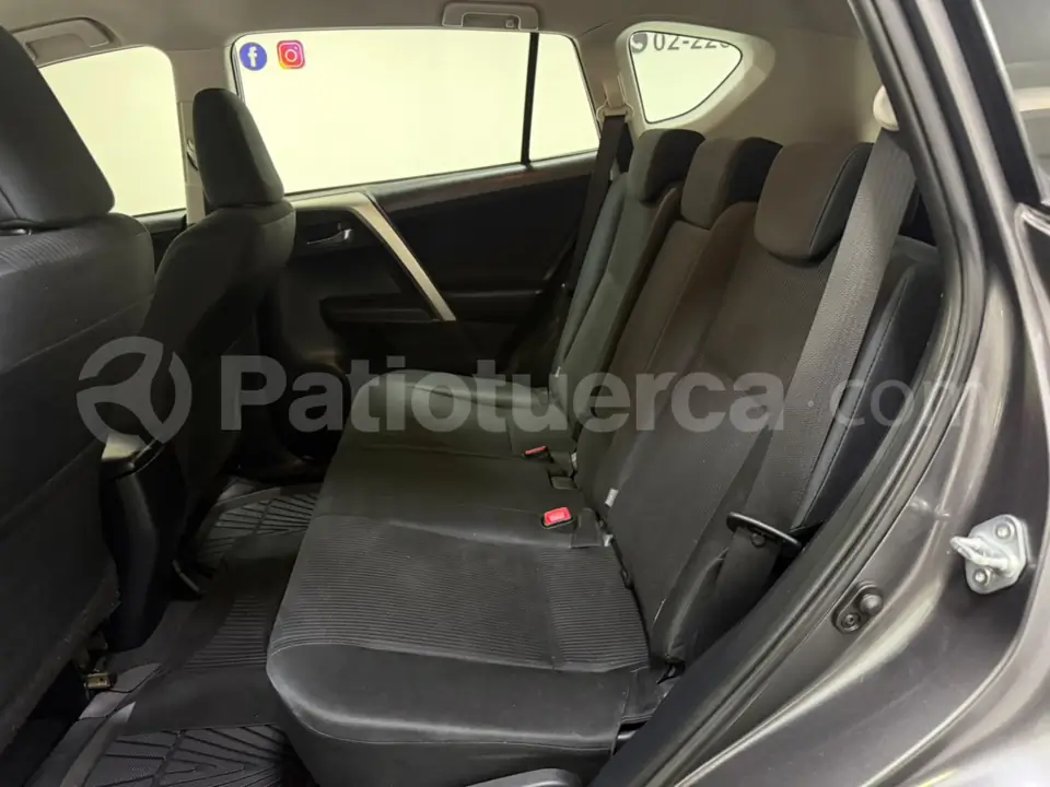 Foto 13 de Toyota NEW RAV4 AC 2.0 5P