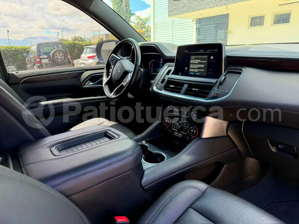 Foto 3 de Chevrolet Tahoe Z71