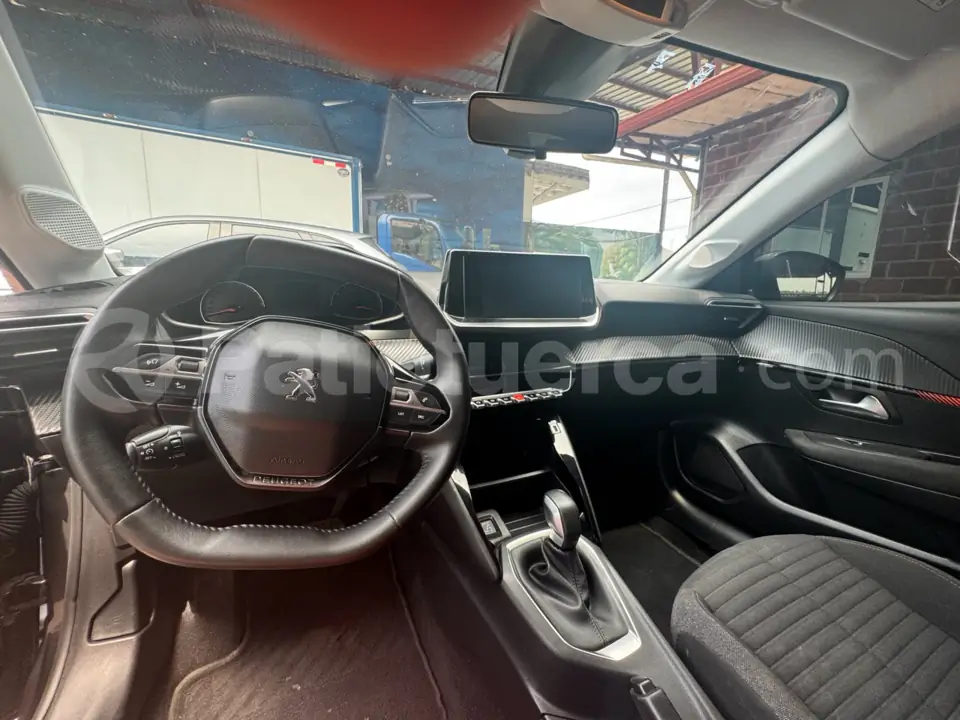Foto 4 de Peugeot 208