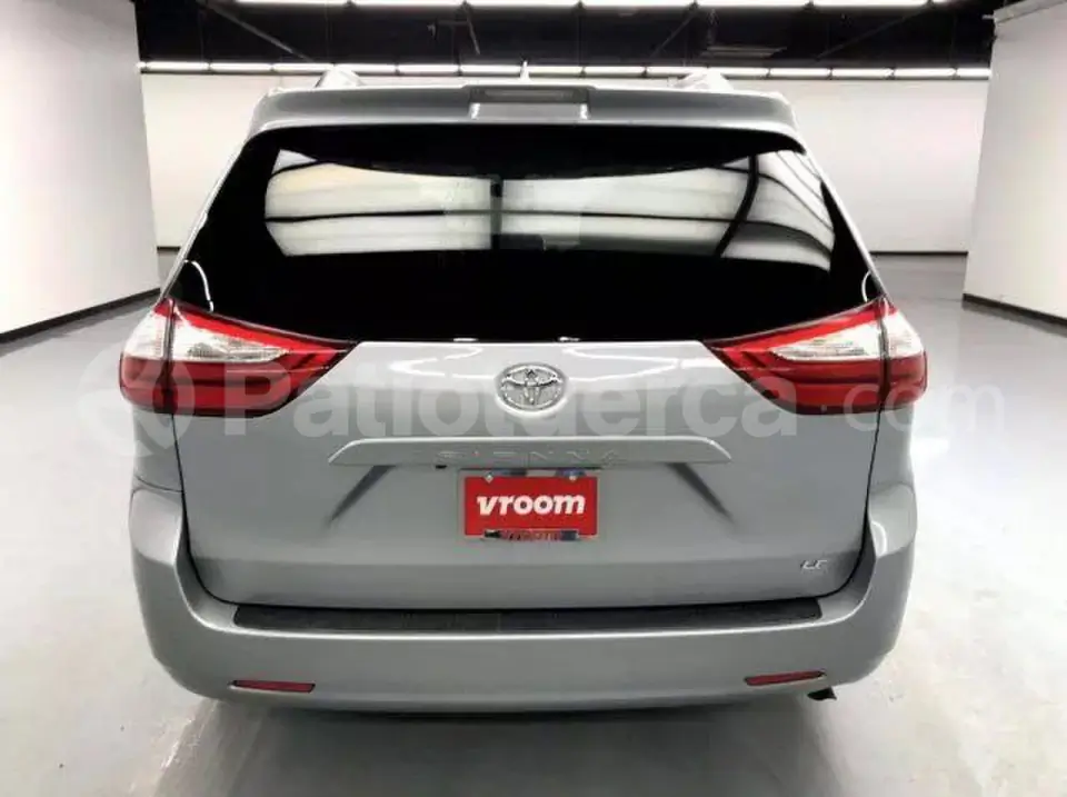 Foto 4 de Toyota Sienna