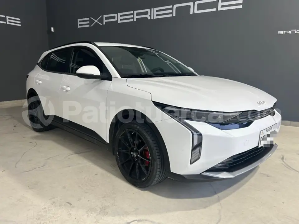 Foto 3 de Kia K3 CROSS