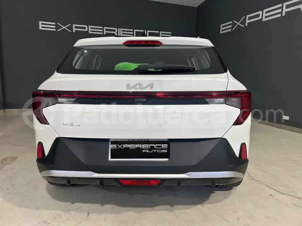 Foto 4 de Kia K3 CROSS