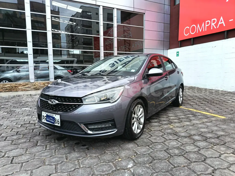 Foto 1 de Chery Arrizo 5