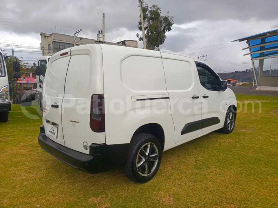 Foto 6 de Peugeot PARTNER PRO LG