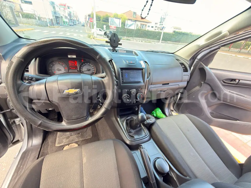 Foto 8 de Chevrolet D-MAX CRDI 2.5 CD 4X2 TM DIESEL